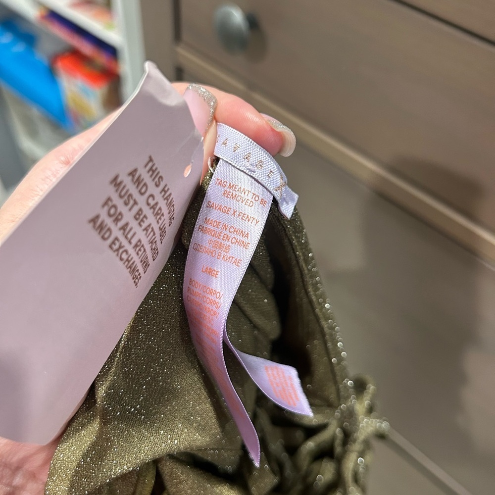 Savage X Fenty Shimmer metallic Cutout Lace-Up Bodysuit Olive Green L NWT - Picture 4 of 5